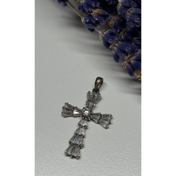 925 STERLING SILVER CZ CROSS - Picture 4 of 6